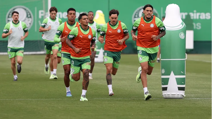 PVC informa que Vanderlan pode ficar de fora contra Chelsea e Facundo assumir a ala esquerda