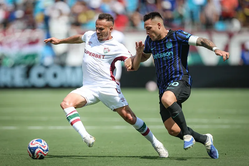 Renê em ação contra a Inter de Milão, pelo Mundial de Clubes. Foto: Marcelo Gonçalves/Fluminense FC