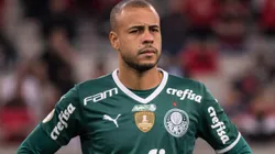 Com contrato até dezembro, Mayke teria recebido sondagens do Vasco.