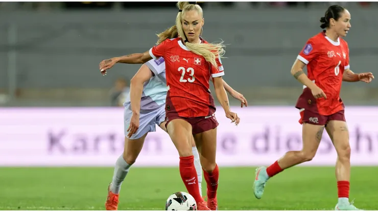 Alisha Lehmann pela Suíça. Foto: SPP Sport Press Photo. / Alamy Stock Photo