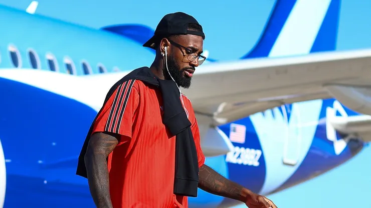 Após Gerson, Zenit agora avança para buscar contratação de Pedro