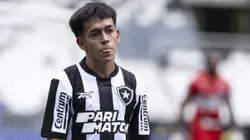 RJ - RIO DE JANEIRO - 27/01/2024 - CARIOCA 2024, BOTAFOGO X SAMPAIO CORREA - Matias Segovia jogador do Botafogo durante partida contra o Sampaio Correa no estadio Engenhao pelo campeonato Carioca 2024. Foto: Jorge Rodrigues/AGIF