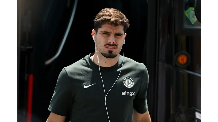 Pedro Neto é outro pode desfalcar o Chelsea contra o Palmeiras - Foto: David Ramos/Getty Images