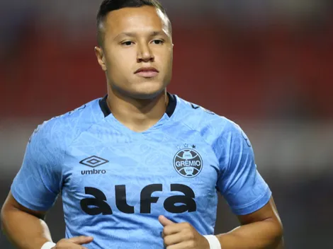 Grêmio toma decisão sobre escalar Marlon contra o Cruzeiro