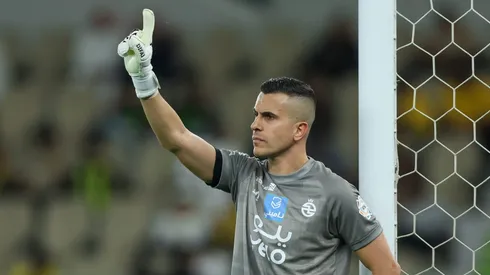 Marcelo Grohe em partida pelo Al Kholood. (Photo by Yasser Bakhsh/Getty Images)