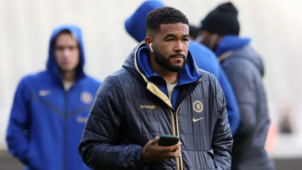 Reece James, lateral-direito do Chelsea, mandou recado ao jovem palmeirense. Foto: Ian MacNicol/Getty Images