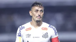 Pituca vem passando por um momento conturbado no Santos
