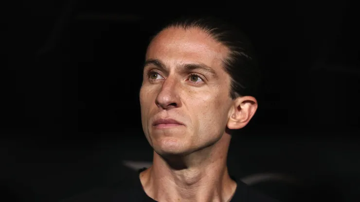 - Filipe Luís, treinador do Flamengo
