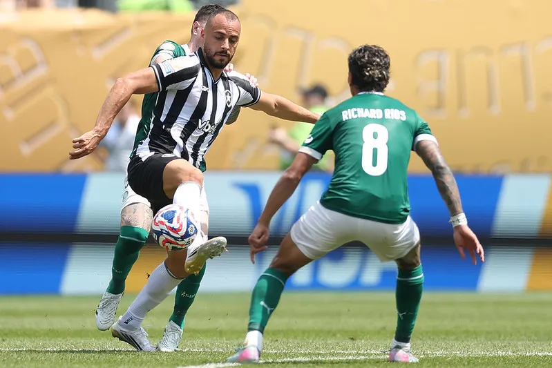 Arthur Cabral na derrota para o Palmeiras pelo Mundial. Foto: Vitor Silva/Botafogo