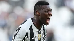 Patrick de Paula é um dos primeiros na 'barca' do Botafogo para o meio do ano