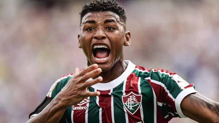 Hércules vai permanecer no elenco.