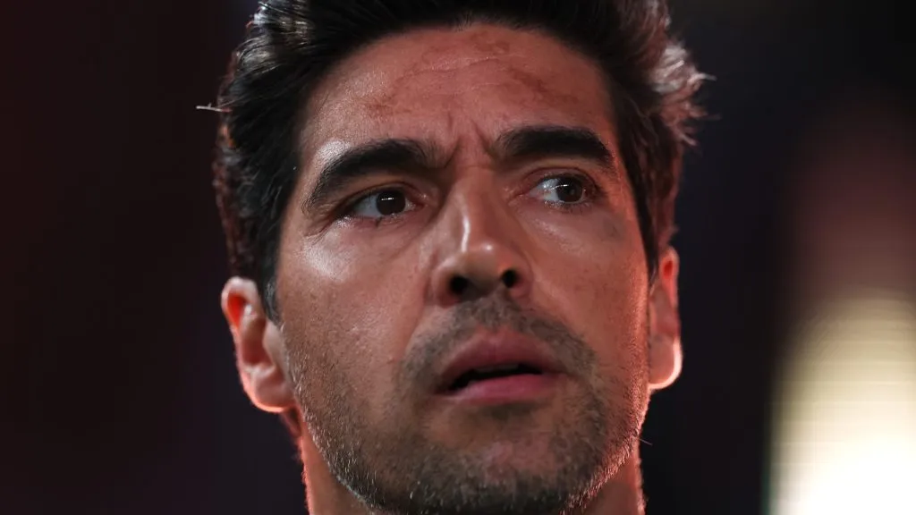 Abel Ferreira coleciona algumas polêmicas - Foto: Dan Mullan/Getty Images.