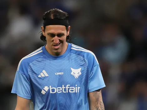 Palmeiras não será punido pelo STJD por garrafada de torcedor em Cássio