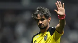 Gustavo Scarpa, jogador do Atlético-MG, durante aquecimento antes da partida contra o Corinthians no estadio Arena MRV pelo campeonato Brasileiro A 2025. Foto: Gilson Lobo/AGIF