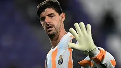 Courtois antes de partida entre Real Valladolid e Real Madrid, pela La Liga. Foto: Denis Doyle