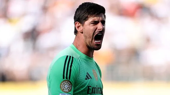 Courtois vibrando em classificação. Foto: Francois Nel/Getty Images