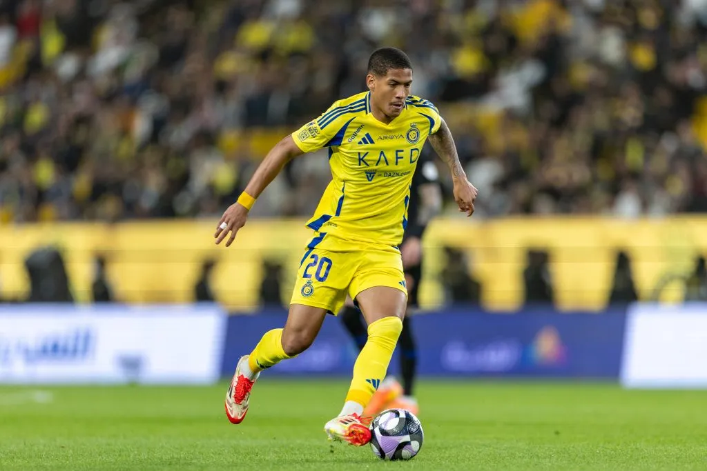 Ângelo em partida pelo Al-Nassr. Photo by Abdullah Ahmed/Getty Images