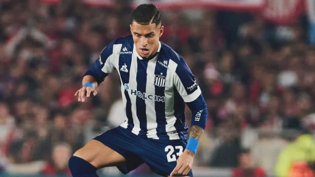 Juan Postilla em ação pelo Talleres – Foto: Reprodução/Talleres