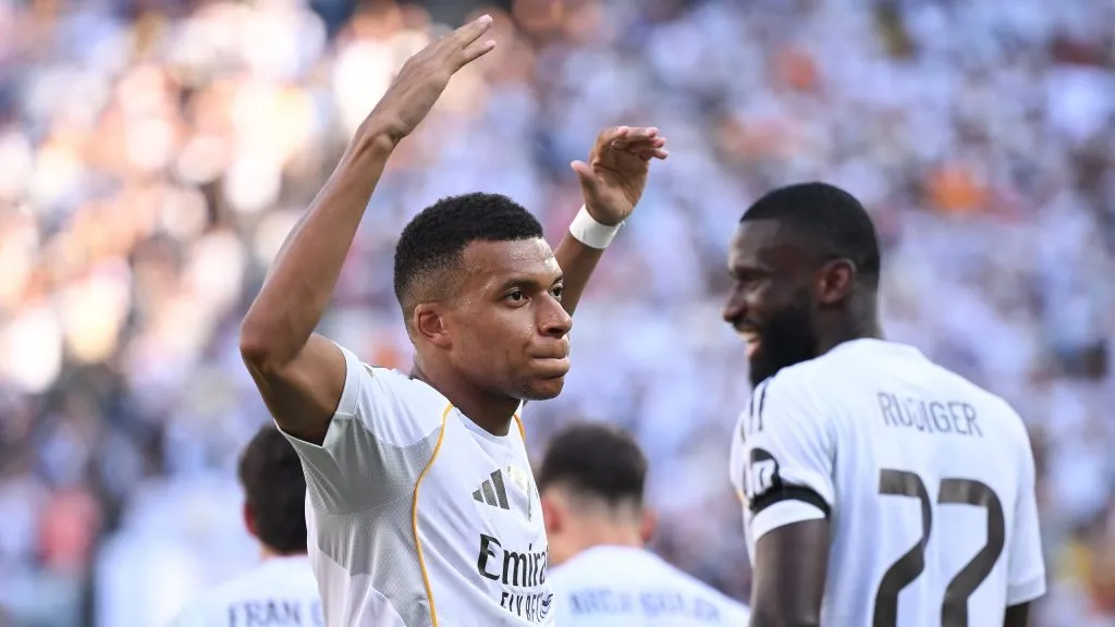 Mbappé comemorando gol pelo Real Madrid no Mundial de Clubes. (Photo by David Ramos/Getty Images)