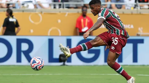 Momento em que Hércules marca pelo Fluminense. Photo by Buda Mendes/Getty Images