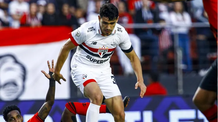 Moreira revelou que nunca teve problemas com Luís Zubeldía no São Paulo