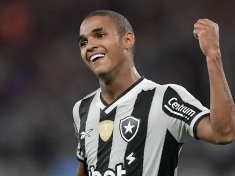 Botafogo negocia Rafael Lobato e destino deve ser clube português