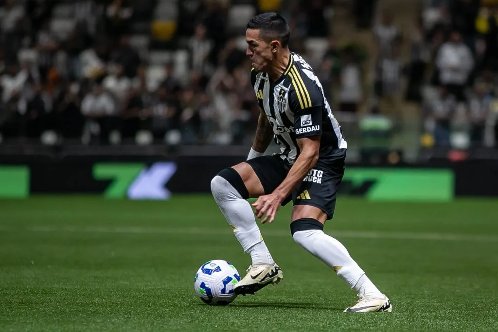 Retorno de Cuello pode demorar mais que o esperado no Galo – Foto: Fernando Moreno/AGIF