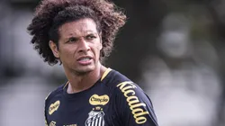 Willian Arão segue fora dos relacionados.
