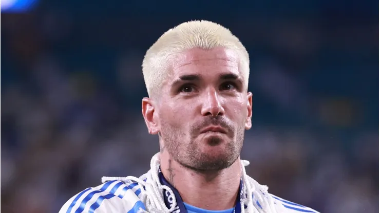 Rodrigo de Paul comemorando título pela Argentina.