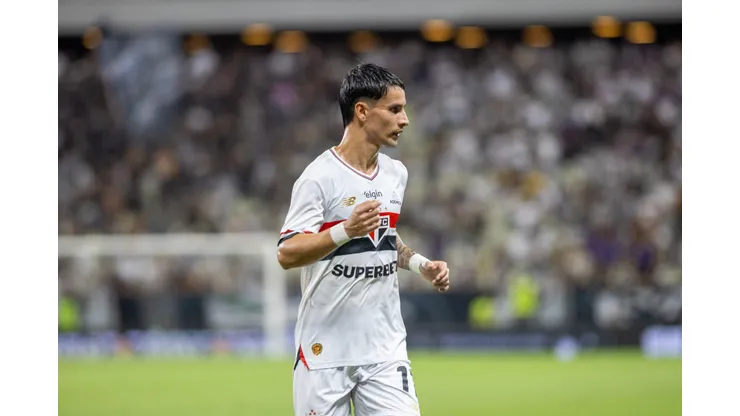 CE - FORTALEZA - 26/04/2025 - BRASILEIRO A 2025, CEARA X SAO PAULO - ferreirinha jogador do Sao Paulo durante partida contra o Ceara no estadio Arena Castelao pelo campeonato Brasileiro A 2025. Foto: Baggio Rodrigues/AGIF