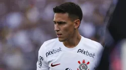 Matías Rojas vai ficar livre no mercado após clube argentino rescindir contrato (Photo by Ricardo Moreira/Getty Images)