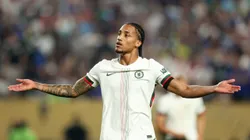 PHILADELPHIA, PENNSYLVANIA - JULY 04: Joao Pedro #20 of Chelsea FC acknowledges the crowd following the FIFA Club World Cup 2025 quarter final match between SE Palmeiras and Chelsea FC at Lincoln Financial Field on July 04, 2025 in Philadelphia, Pennsylvania. (Photo by Dan Mullan/Getty Images)
