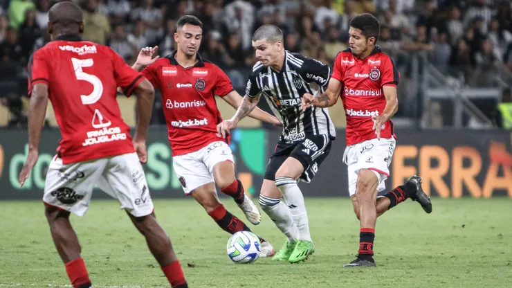 Isaac busca despontar com a camisa do Atlético Mineiro