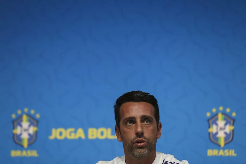 TERESOPOLIS, BRAZIL – JUNE 03: General Coordinator of the Brazilian national football team, Edu Gaspar, attends to the media during a press conference of the Brazilian national football team at the squad’s Granja Comary training complex on June 03, 2019 in Teresopolis, Brazil. (Photo by Buda Mendes/Getty Images)