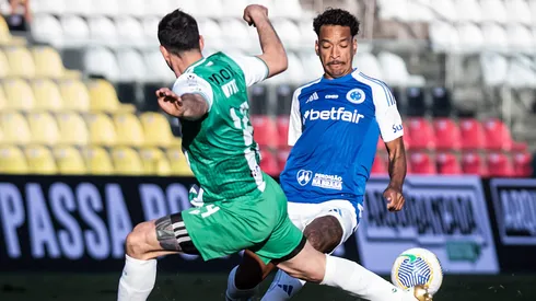 Cruzeiro de Matheus Pereira derrotou o Banfield em amistoso no último domingo (6). Foto: Gustavo Aleixo/Cruzeiro