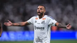 Guilherme jogador do Santos durante partida contra o Corinthians no estadio Arena Corinthians pelo campeonato Paulista 2025. Foto: Ettore Chiereguini/AGIF