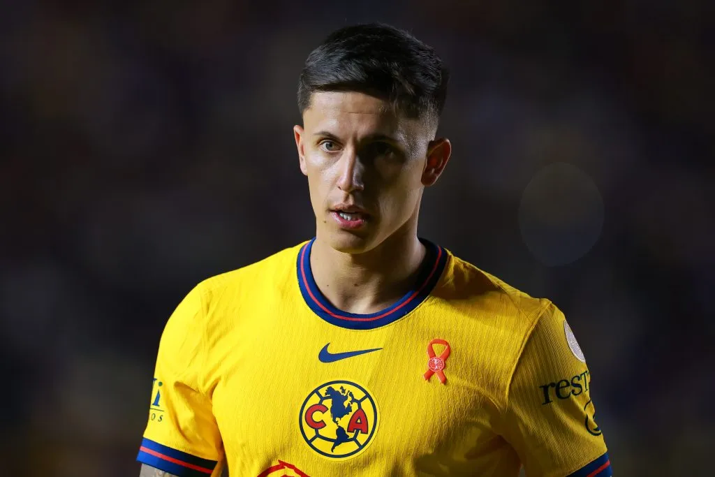 Atacante pode deixar o América para reforçar o Santos. Photo by Hector Vivas/Getty Images