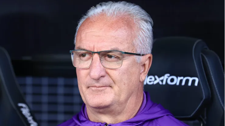 Corinthians vem encontrando dificuldades para atender pedido de Dorival por atacante de lado.