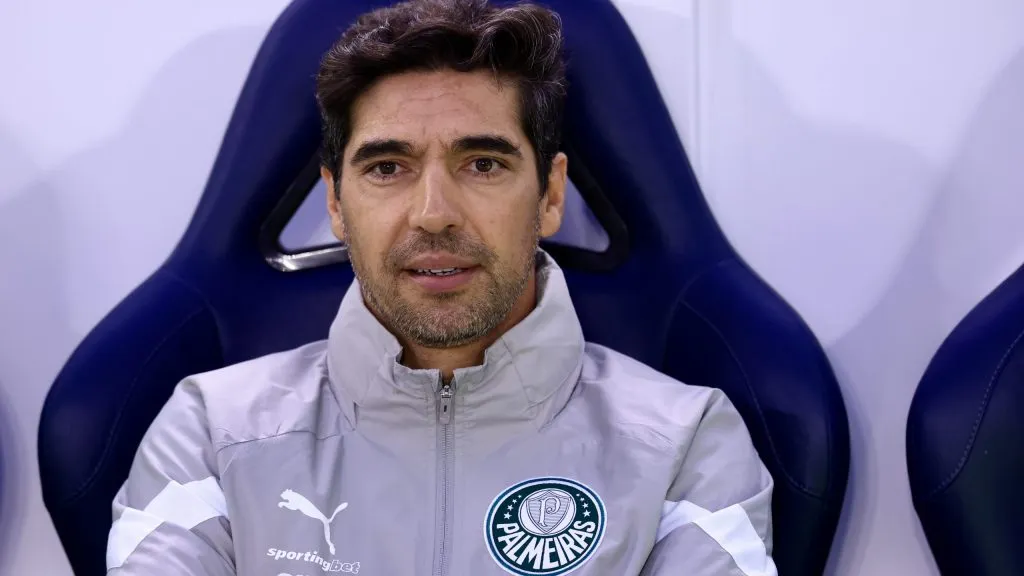 Abel Ferreira pediu e Renato não deixou falando: o futvôlei vai rolar em Ipanema – Foto: Marcello Zambrana/AGIF