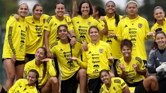 Elenco feminino da Venezuela