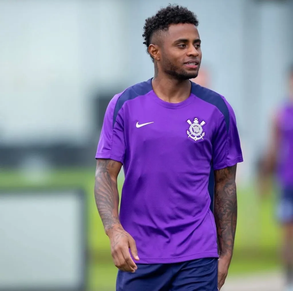 Diego Palacios durante treinamento. Foto: Rodrigo Coca/Ag. Corinthians