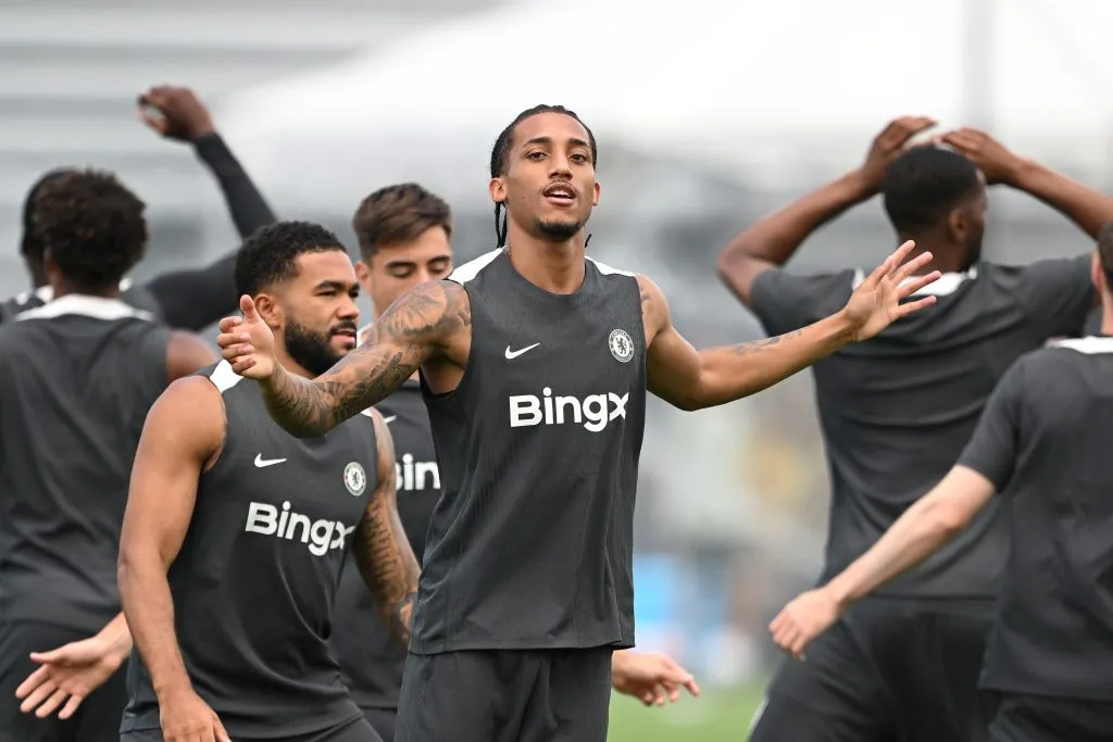 EAST RUTHERFORD, NEW JERSEY – JULY 07: Joao Pedro of Chelsea FC stretches during a Chelsea FC Training Session ahead of their FIFA Club World Cup 2025 Semi-Final match between Fluminense FC and Chelsea FC at MetLife Stadium on July 07, 2025 in East Rutherford, New Jersey. (Photo by David Ramos/Getty Images)