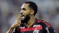 Juninho durante partida pelo Fla no Carioca 2025.