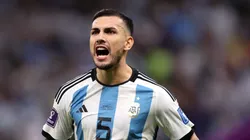 Paredes, volante da Seleção Argentina - Foto: Julian Finney/Getty Images