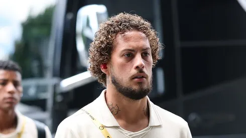 Guga antes da partida pela Copa do Mundo de Clubes.