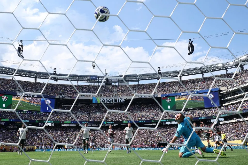 Flu acabou levando duas pinturas de João Pedro. Foto: Alex Grimm/Getty Images