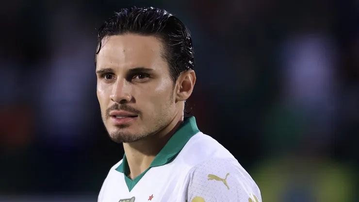 Raphael Veiga só quer deixar o Palmeiras pela Europa