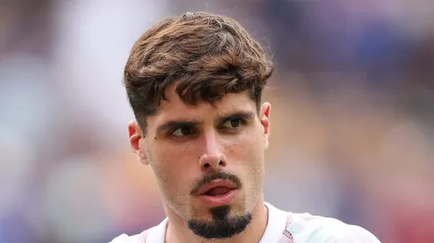 Pedro Neto durante partida contra o Fluzão