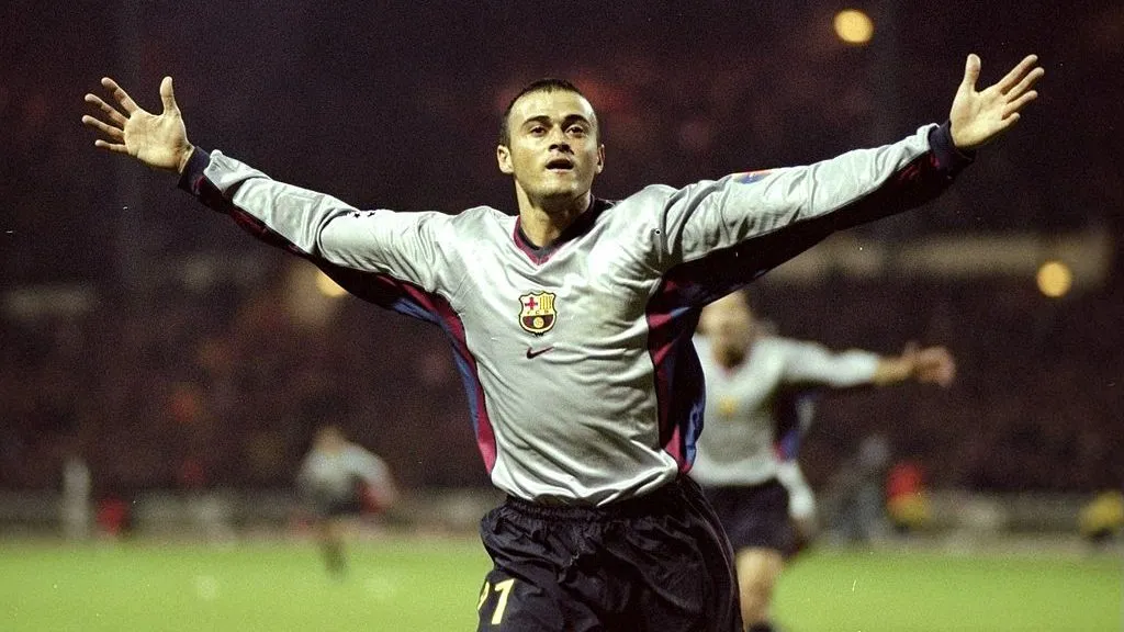 Luis Enrique em ação pelo Barça, em 1999 – Credit: Shaun Botterill /Allsport