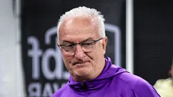 Dorival durante partida contra o Galo